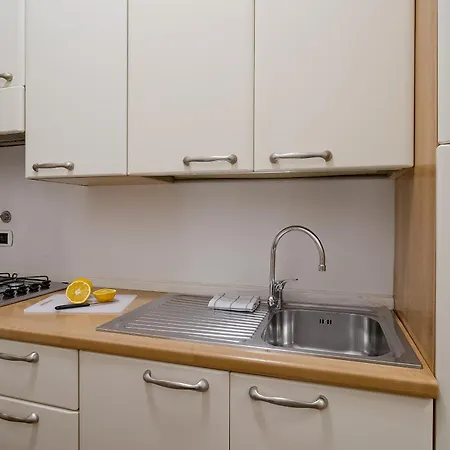 Guesthost - Palazzo Torino Chic & Charm Flat