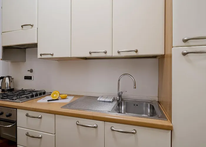 Guesthost - Palazzo Torino Chic & Charm Flat