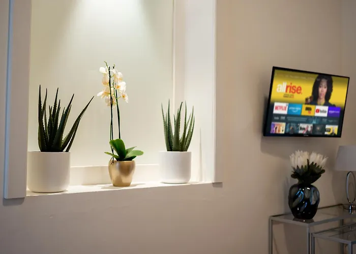 Guesthost - Palazzo Torino Chic & Charm Flat *