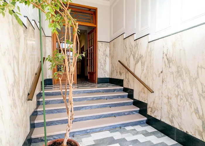 Апартаменты Guesthost - Palazzo Torino Chic & Charm Flat